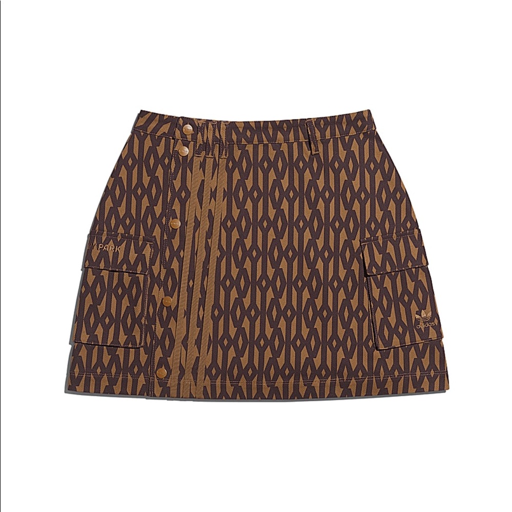 🛑SOLD🛑 Ivy Park “Icy Park” Monogram Skirt